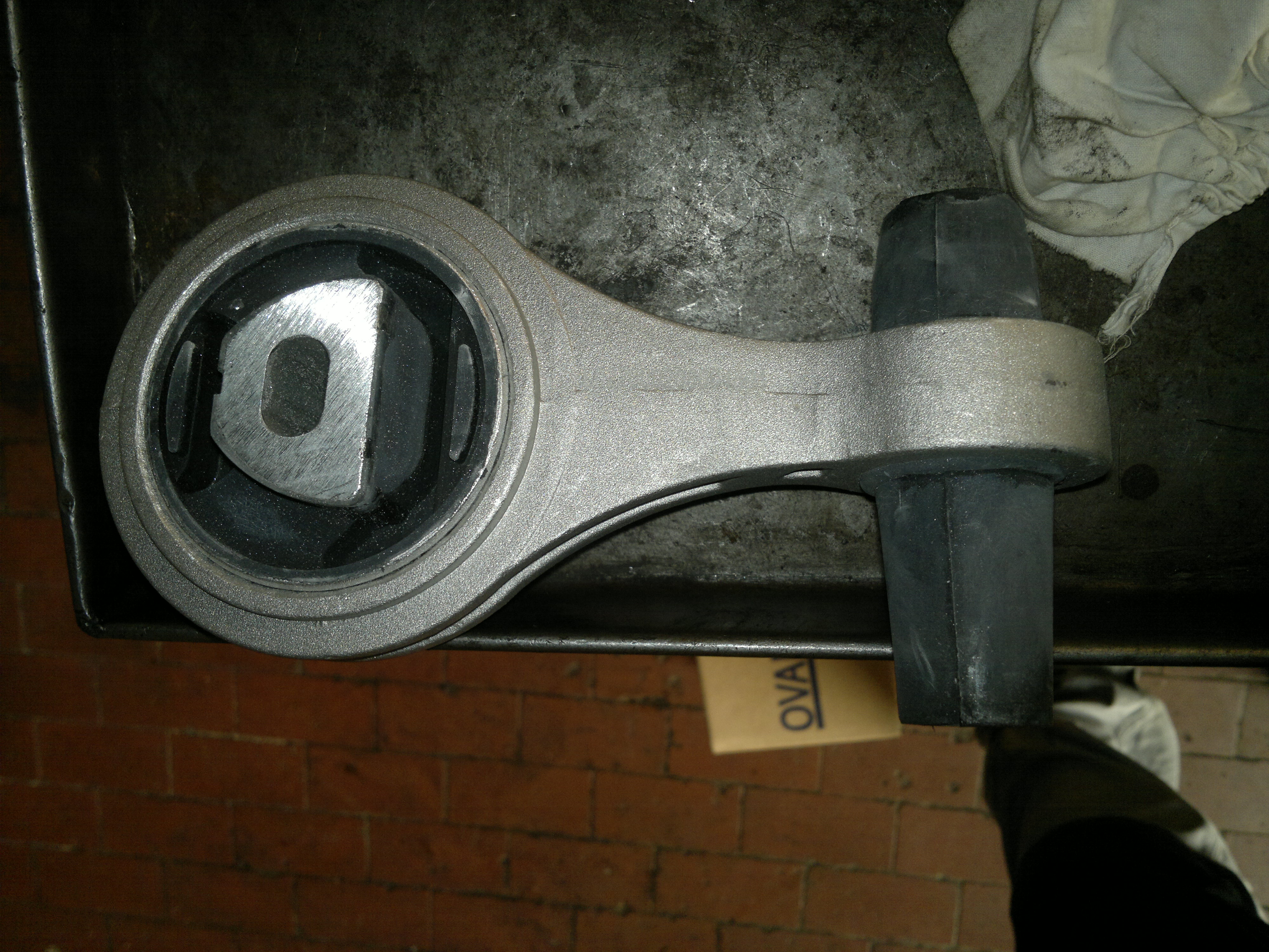 Supporto inf motore cambio